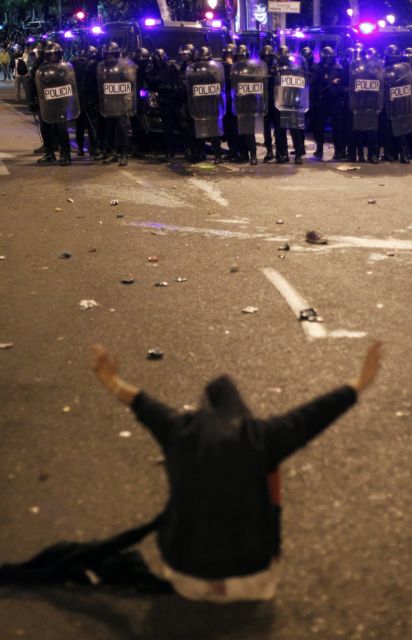 Κίνδυνο κοινωνικής έκρηξης στον ευρωπαϊκό νότο βλέπουν οι New York Times